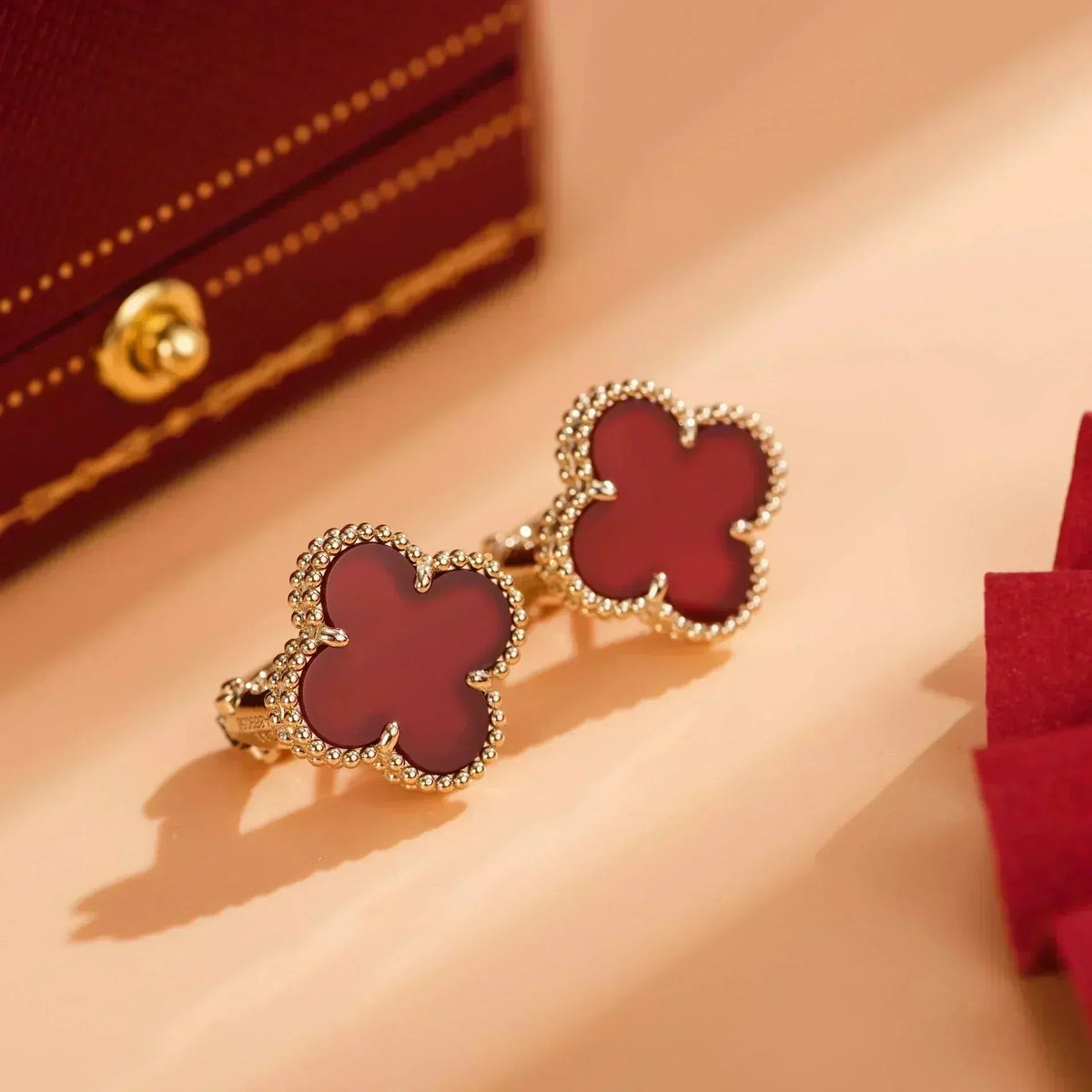 [Renovia Jewelry]CLOVER MEDIUM 1 MOTIFS CARNELIAN  EARRINGS